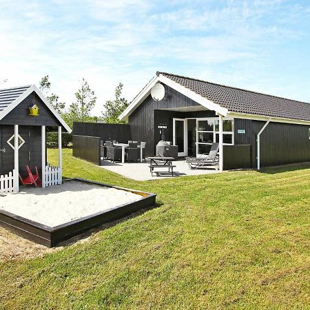 Holiday Home Lyngvej IV Fjerbæk Exteriör bild